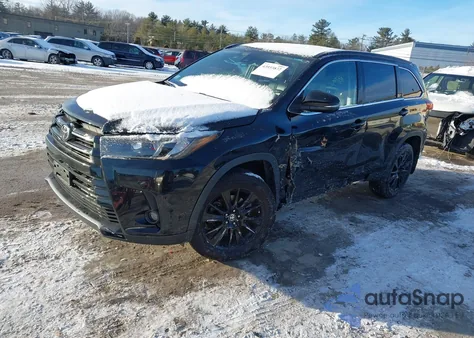 2019 Toyota Highlander Se из США, поврежденный, VIN 5TDJZRFH0KS626840